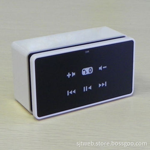 Mini Bluetooth Speaker with 10W Output Power, 5V, 500mA Charging Voltage